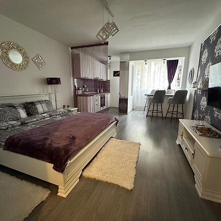 Etoile Studio Braşov Buitenkant foto