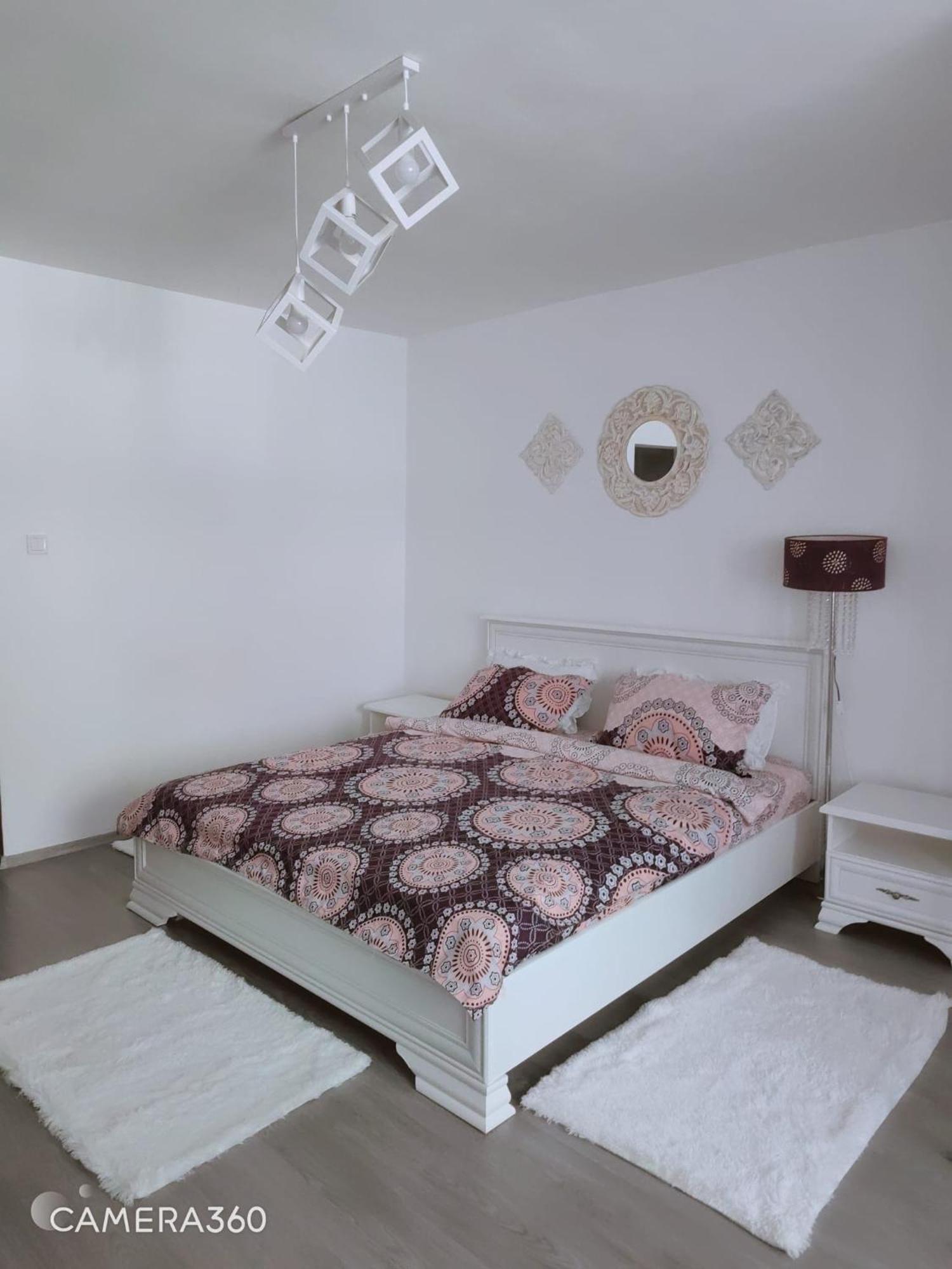 Etoile Studio Braşov Buitenkant foto